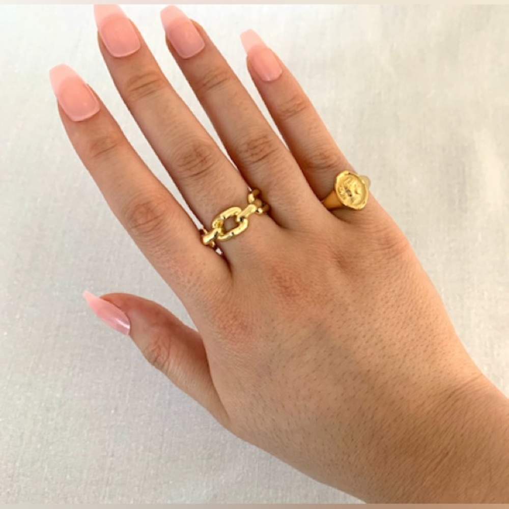 Capri Ring